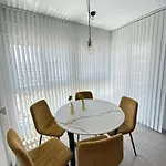 Apartment Diana - Terrace And Pool - 80m From The *