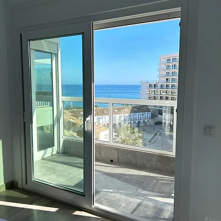 Apartment Diana - Terrace And Pool - 80m From The Benalmádena